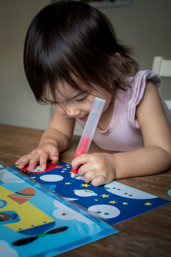 Djeco - Magic Water Colouring - Hidden In The Sky