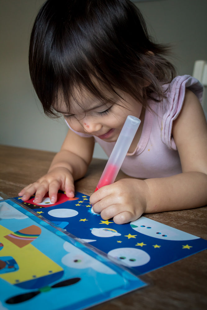 Djeco - Magic Water Colouring - Hidden In The Sky