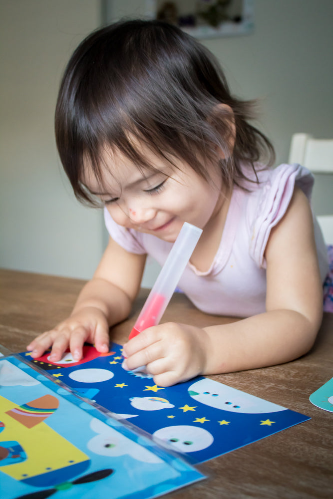 Djeco - Magic Water Colouring - Hidden In The Sky