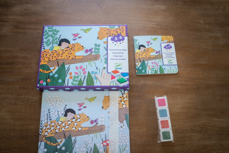 Djeco - Finger Painting. Touch and Paint!